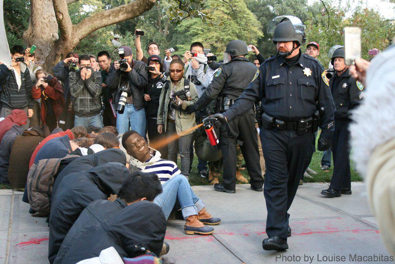 Illustration for article titled Your Rolando McClain Perp Walk Grin Photoshop Roundup